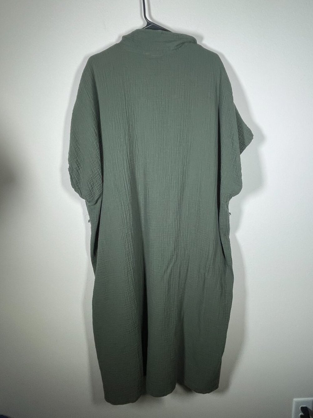 Torrid Midi Double Pucker Gauze Shirt Dress Size: 4 Olive Green Missing Belt! - Picture 6 of 6